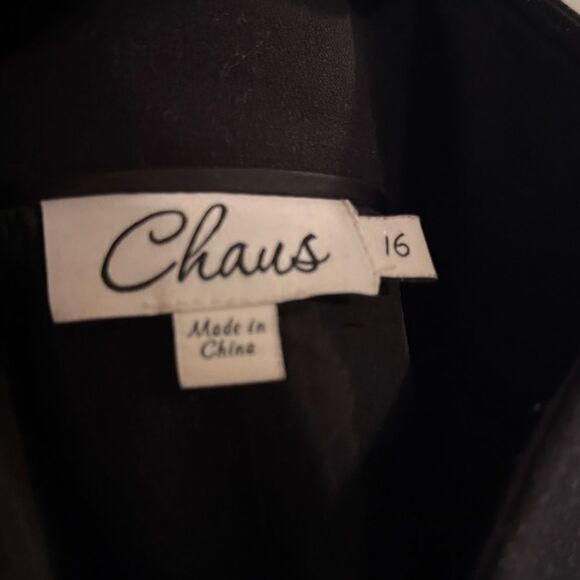 Chaus‎ Black skirt size 16. Back slits. Zipper and hook and eye on the side. - Picture 4 of 8